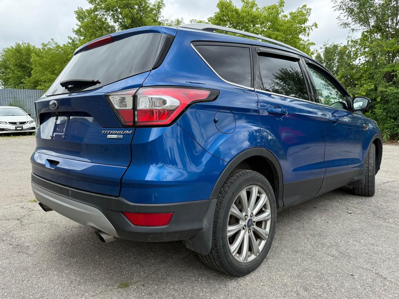 2017 Ford Escape Titanium AWD *SAFETY INCL*CLEAN CARFAX*38 SERVREC* - Photo #8