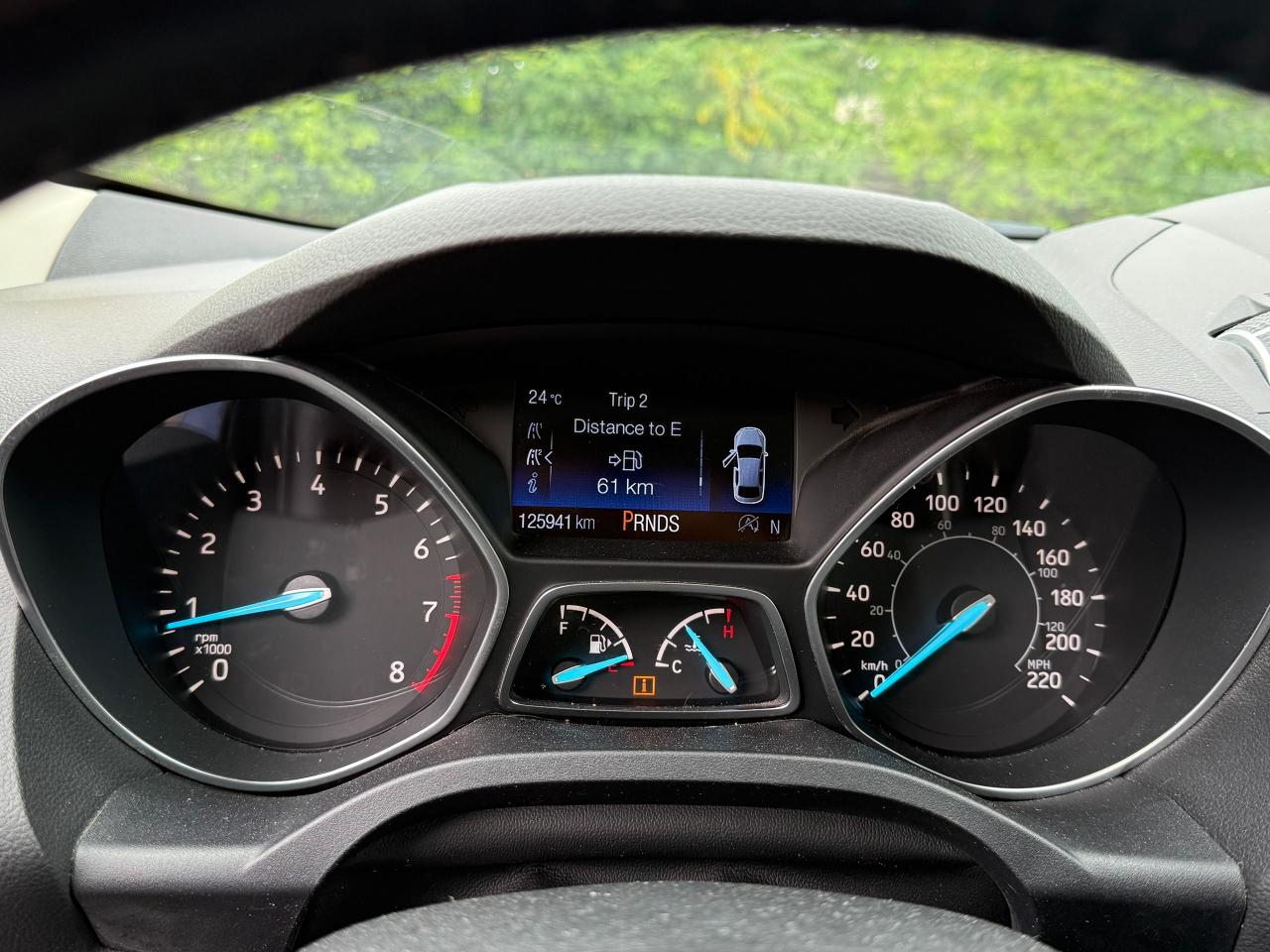 2017 Ford Escape Titanium AWD *SAFETY INCL*CLEAN CARFAX*38 SERVREC* - Photo #10