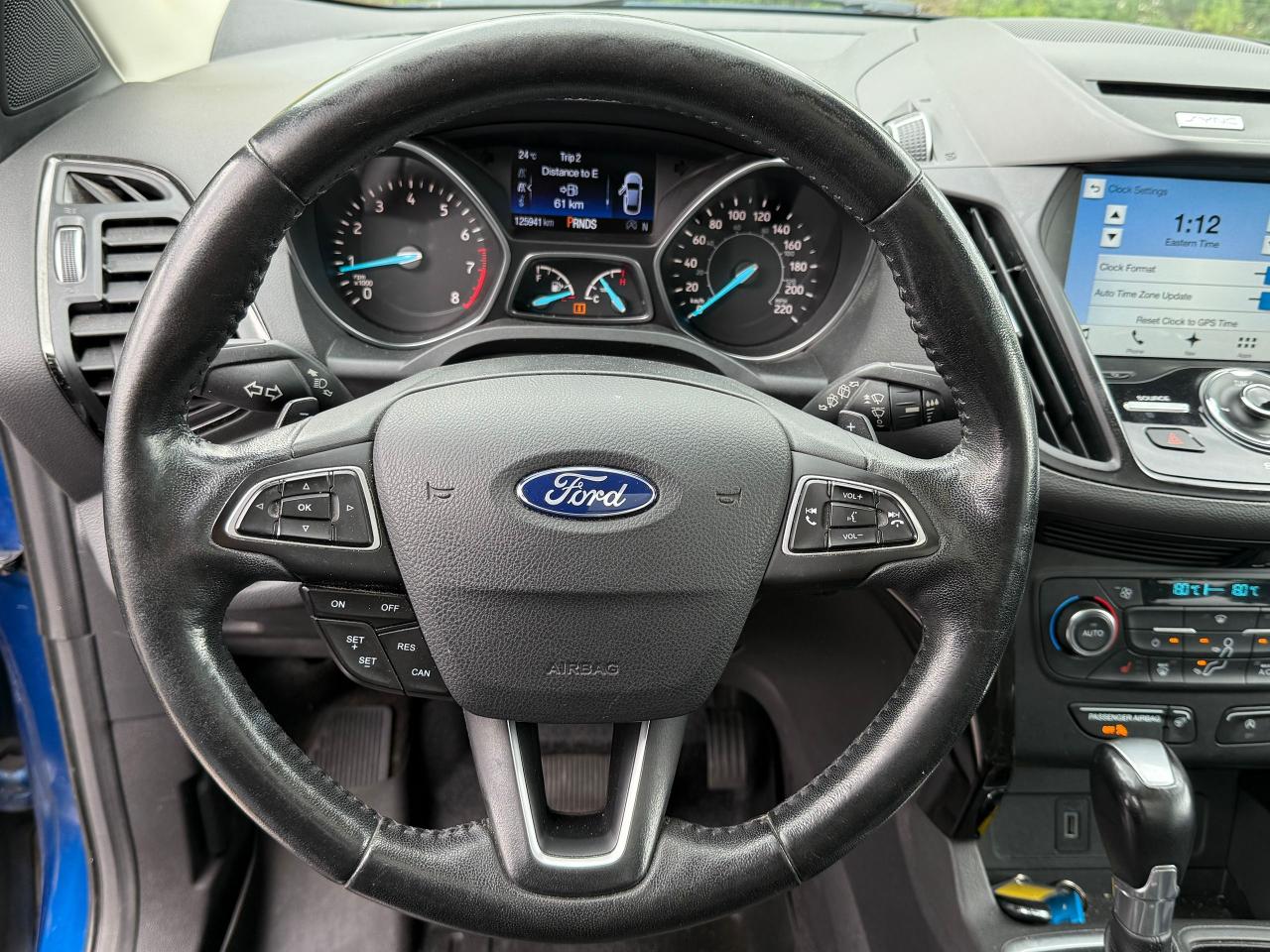 2017 Ford Escape Titanium AWD *SAFETY INCL*CLEAN CARFAX*38 SERVREC* - Photo #11