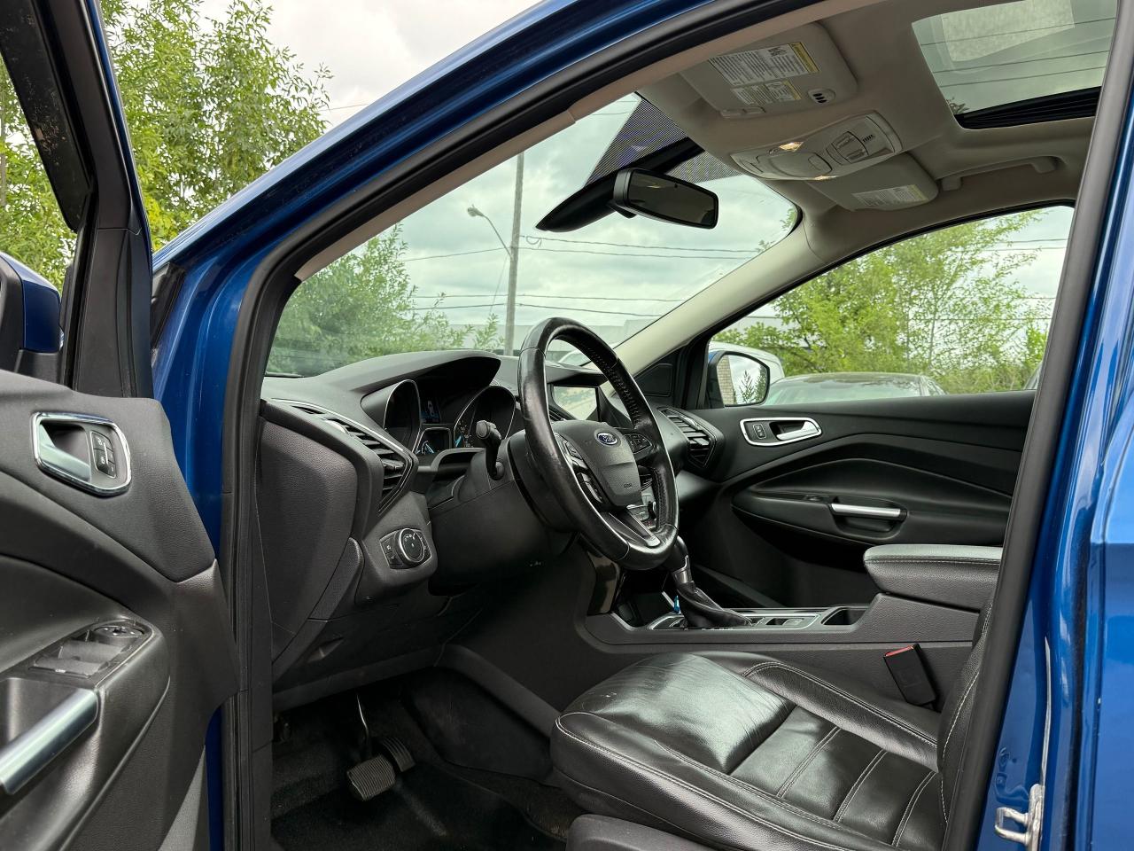 2017 Ford Escape Titanium AWD *SAFETY INCL*CLEAN CARFAX*38 SERVREC* - Photo #15