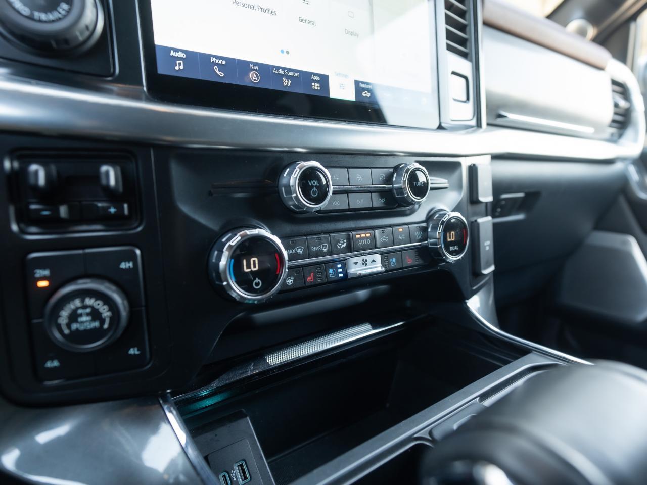 2021 Ford F-150 Lariat - Photo #14