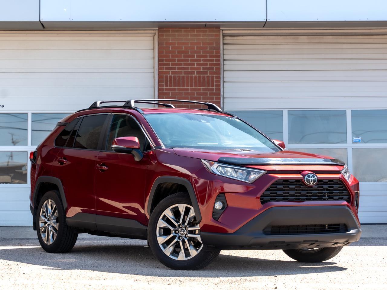 2020 Toyota RAV4 XLE - Photo #3