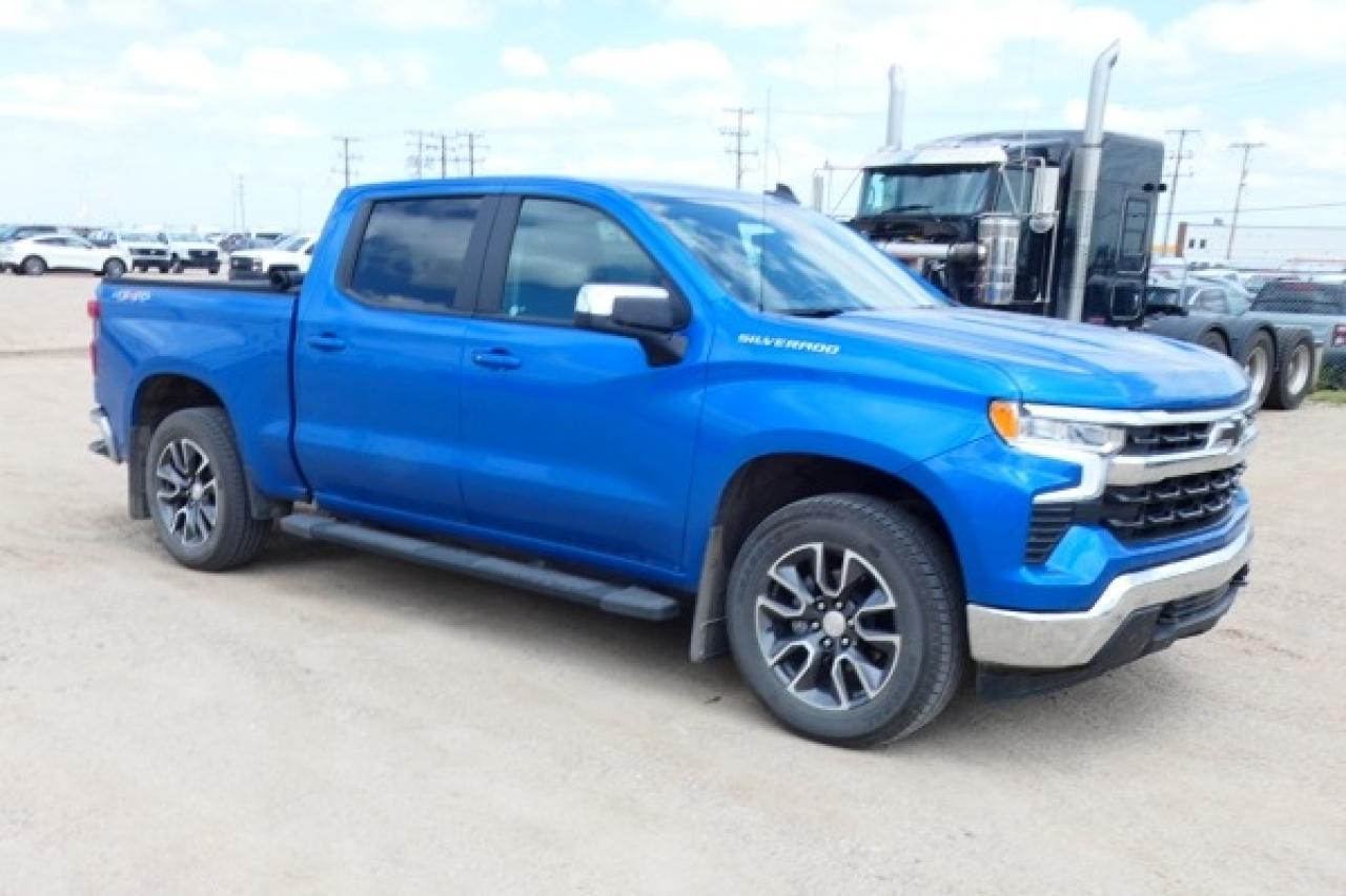 2024 Chevrolet Silverado 1500 LT w/Htd cloth seats, NAV, BUC - Photo #4