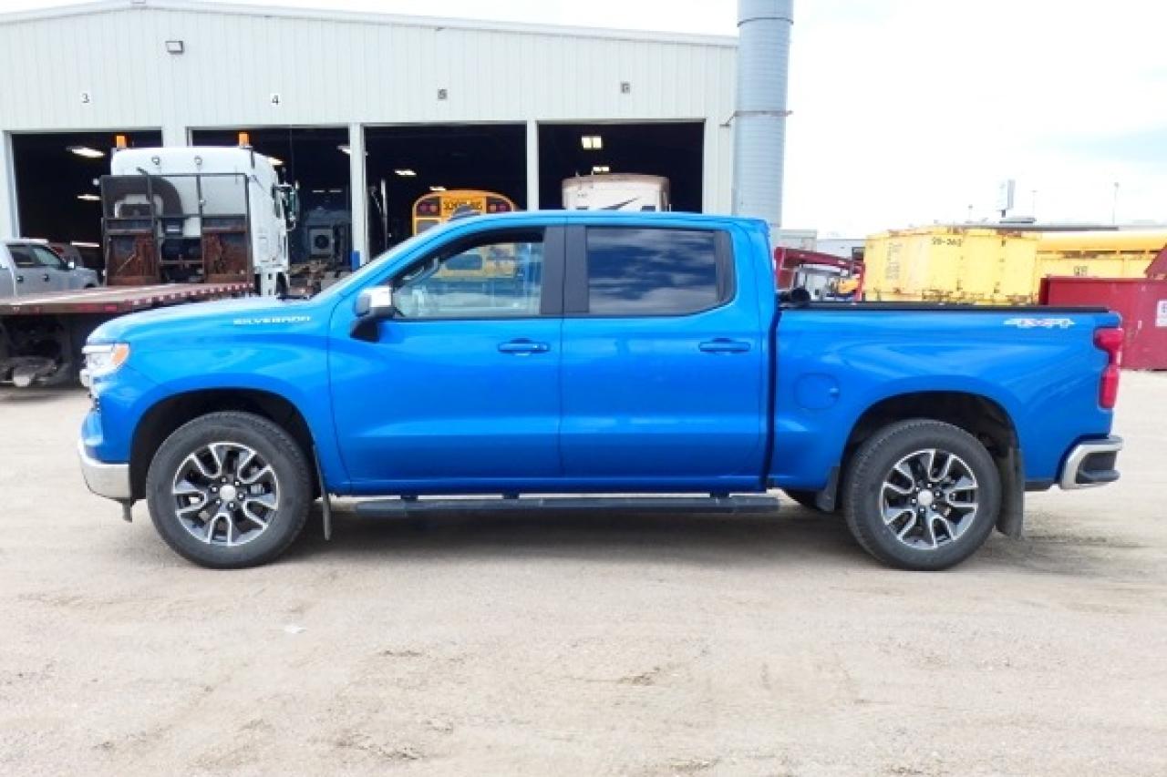 2024 Chevrolet Silverado 1500 LT w/Htd cloth seats, NAV, BUC - Photo #1
