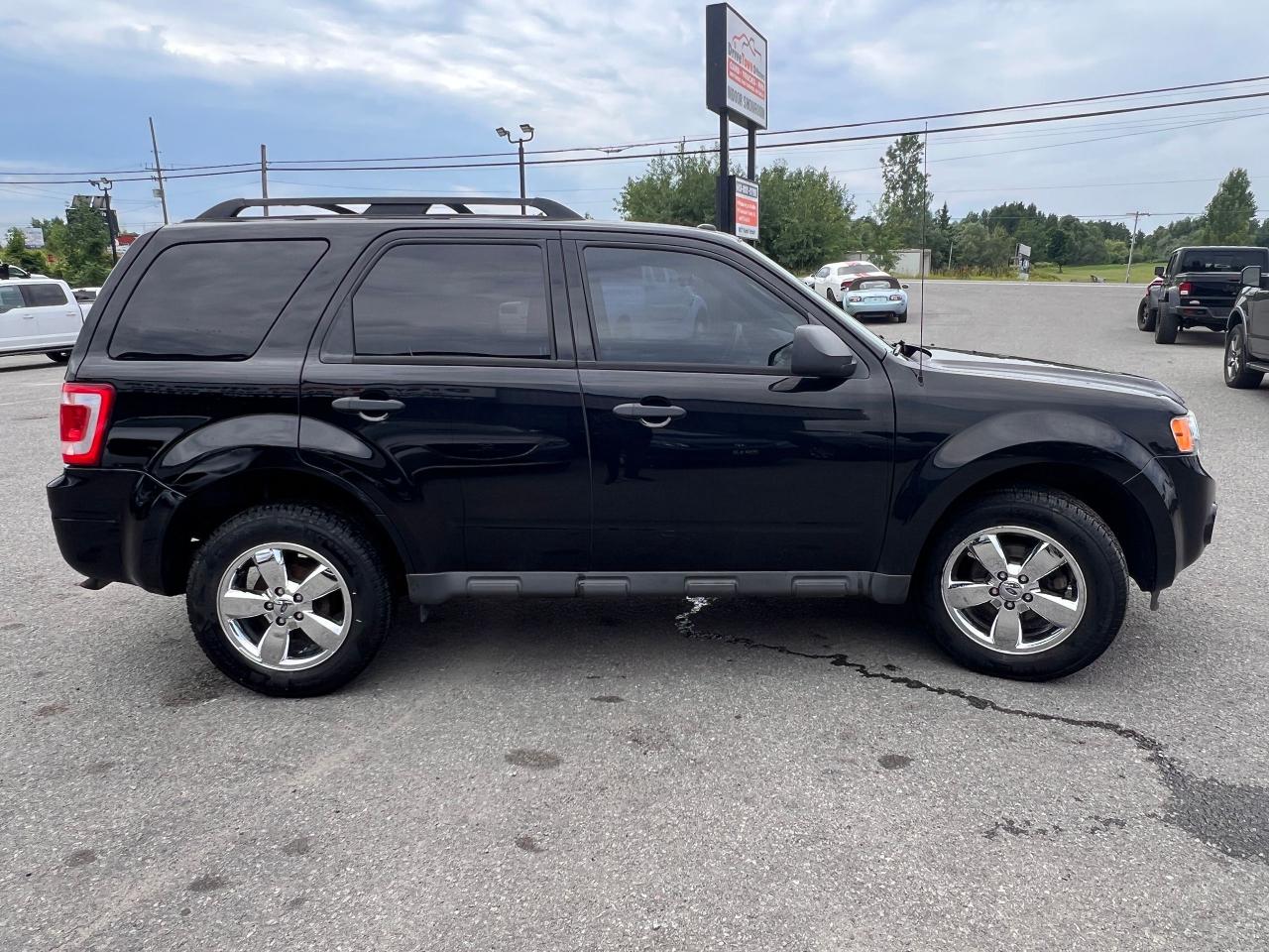 2012 Ford Escape XLT - Photo #5