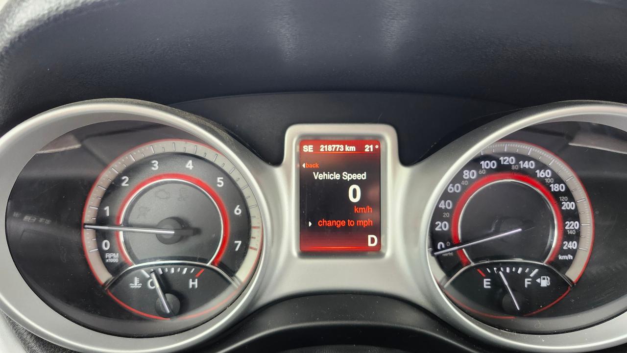 2015 Dodge Journey R/T, Lther,HTD Seats/Str, Sunroof, Rem Start,BUCam - Photo #10