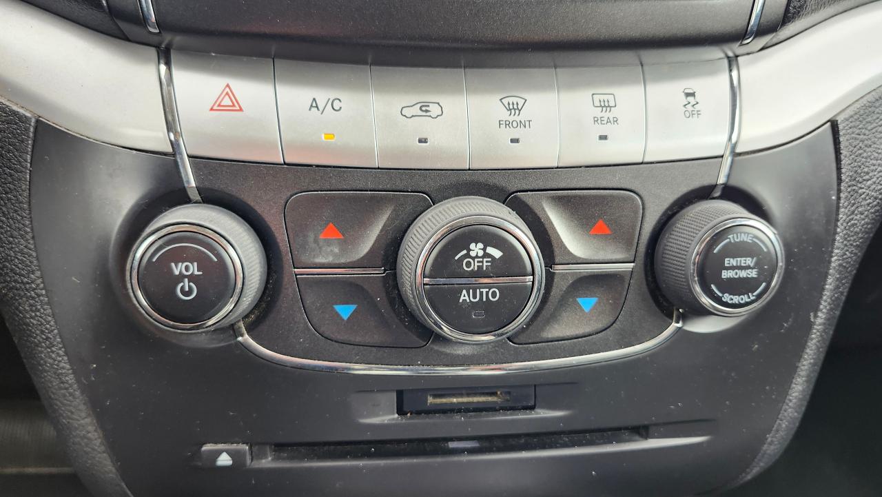 2015 Dodge Journey R/T, Lther,HTD Seats/Str, Sunroof, Rem Start,BUCam - Photo #15