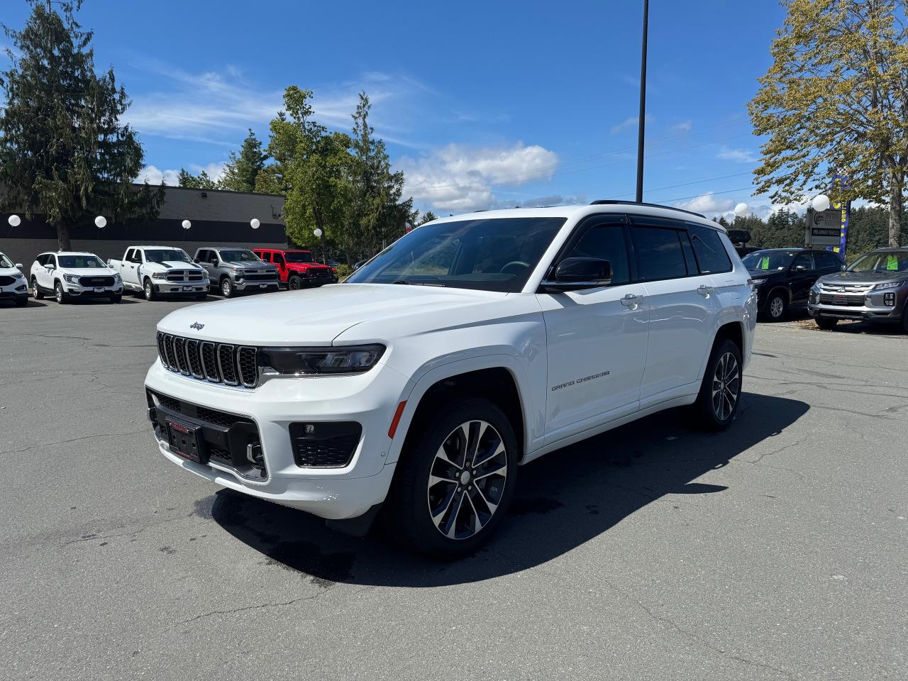 Used 2023 Jeep Grand Cherokee L Overland for sale in Campbell River, BC