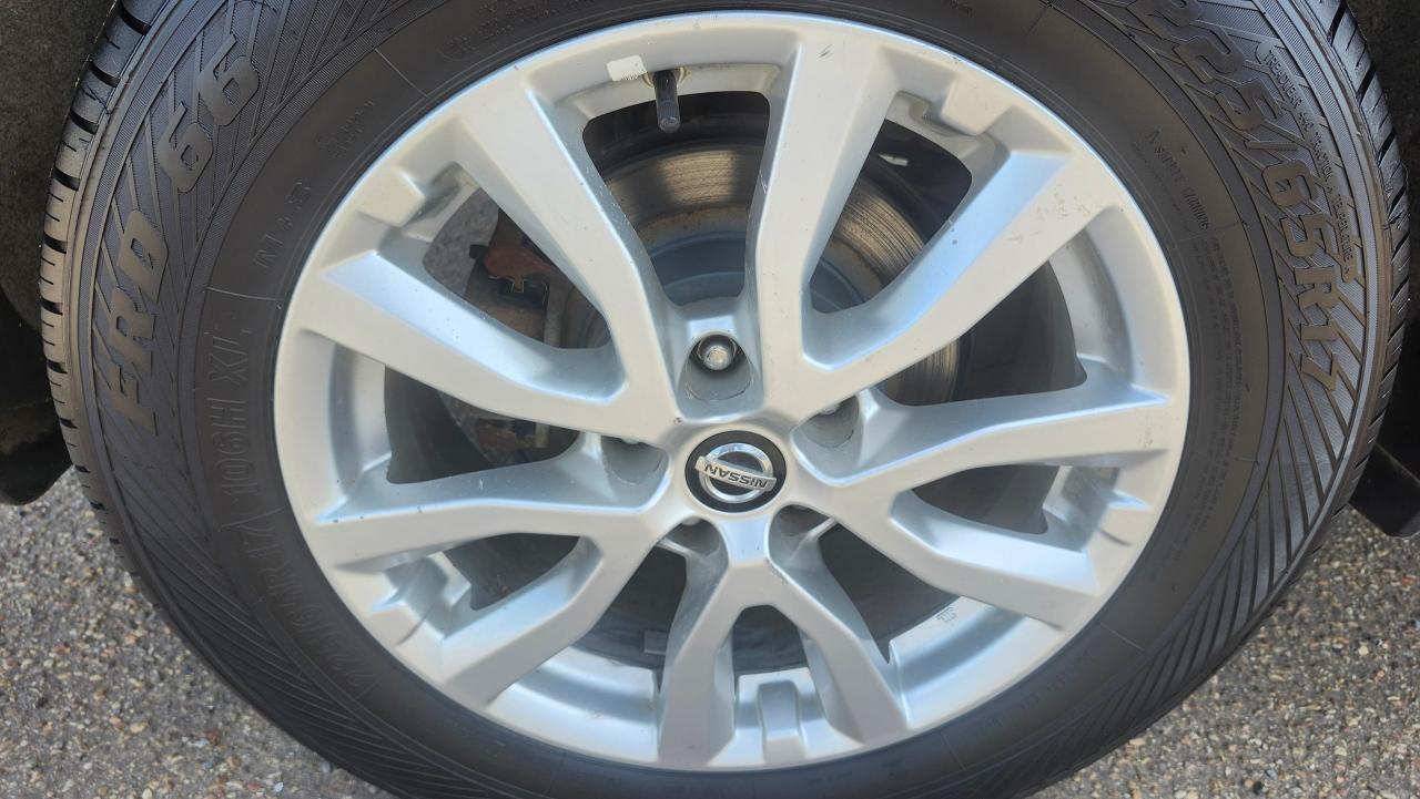 2019 Nissan Rogue SV, AWD, Sunroof, BU Cam, Htd Seats, BT, Rem Start - Photo #8