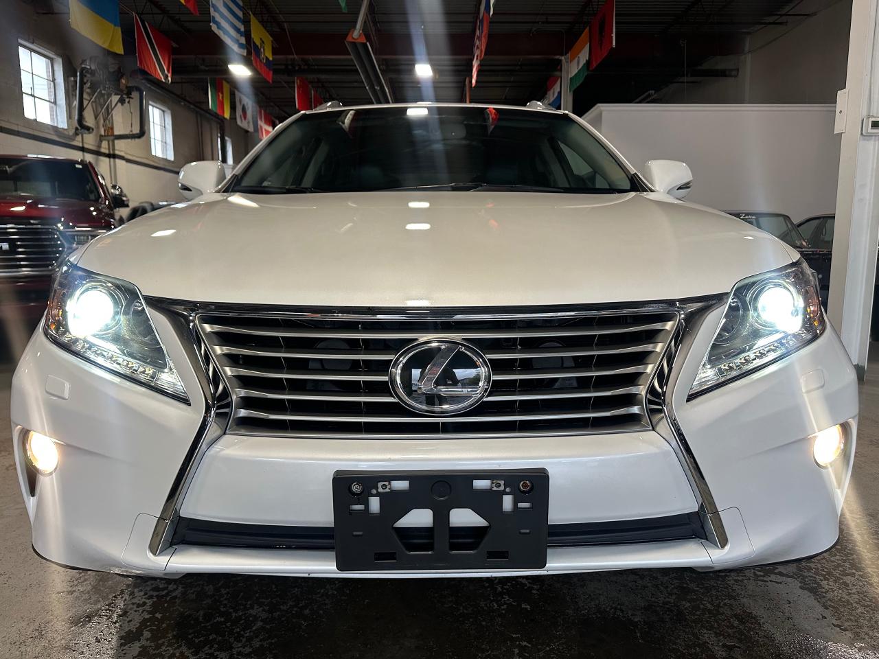 2013 Lexus RX 350  - Photo #2