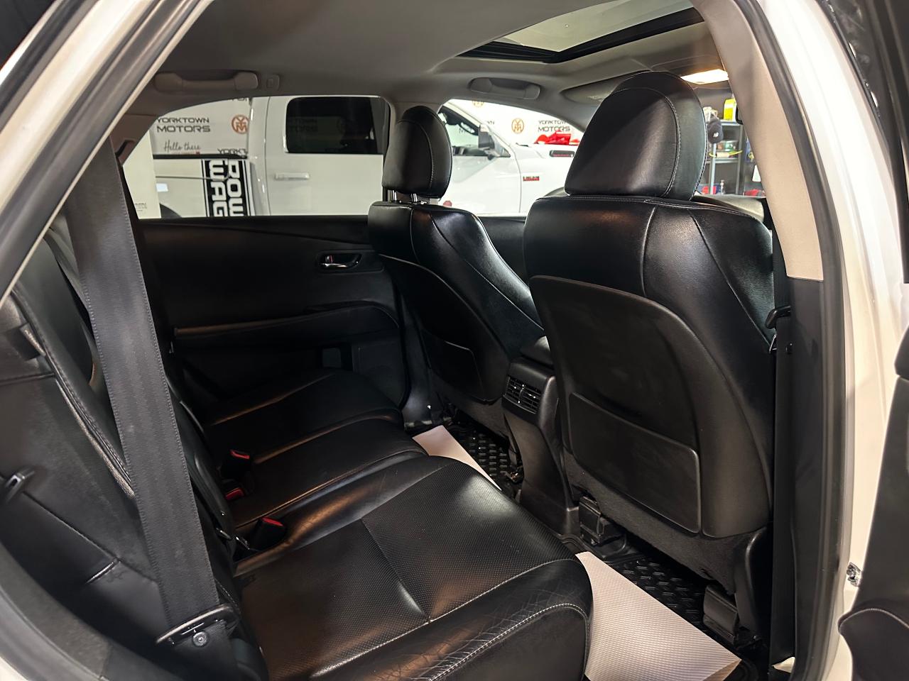 2013 Lexus RX 350  - Photo #16