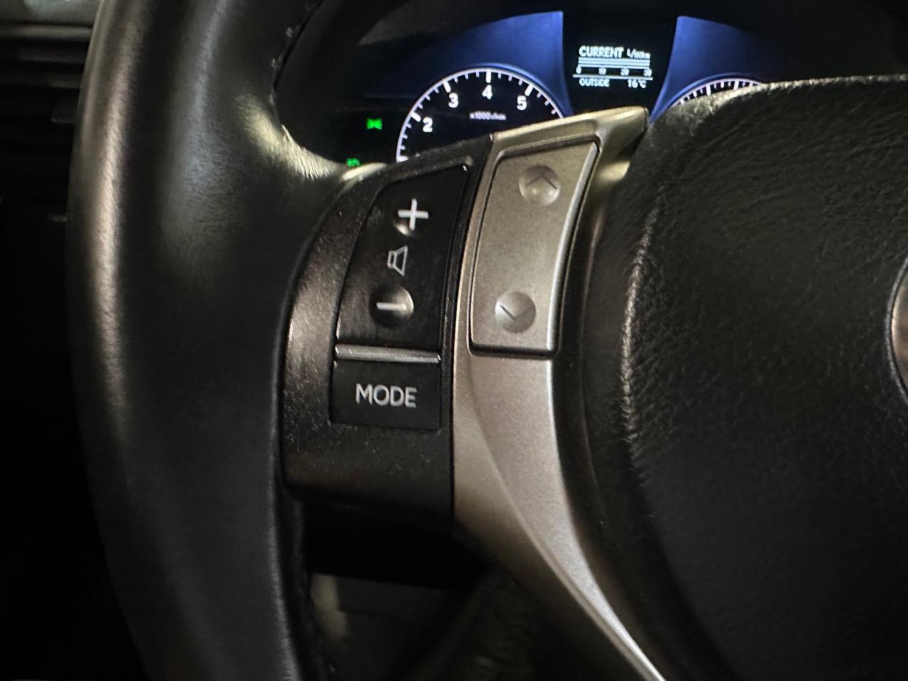 2013 Lexus RX 350  - Photo #42