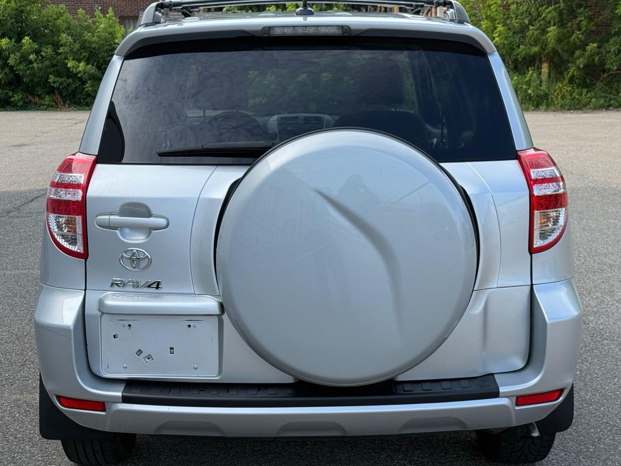 2011 Toyota RAV4 BASE - Photo #6