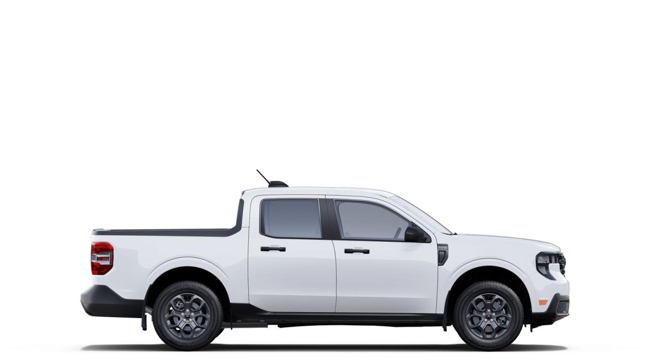 2025 Ford Maverick XLT AWD SuperCrew Photo5
