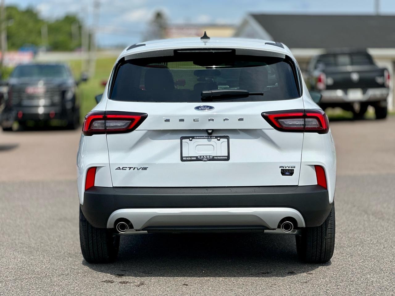 2025 Ford Escape Active AWD Photo5