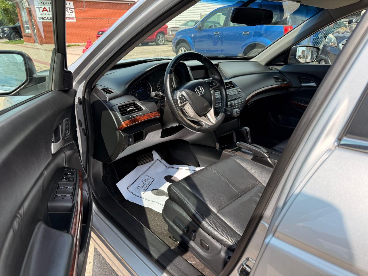 2010 Honda Accord Crosstour EX-L - Photo #15
