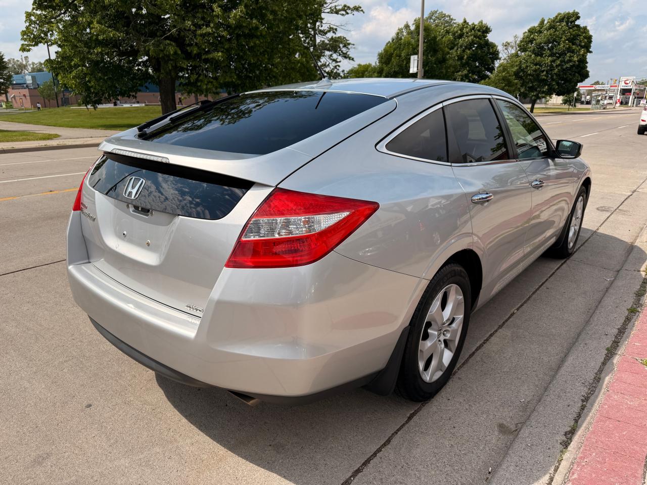 2010 Honda Accord Crosstour EX-L - Photo #8