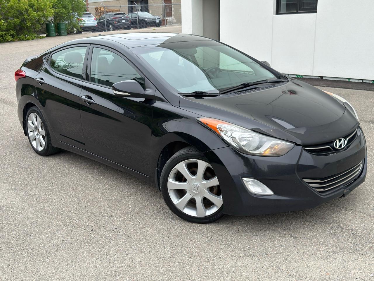 2013 Hyundai Elantra Limited - Photo #3