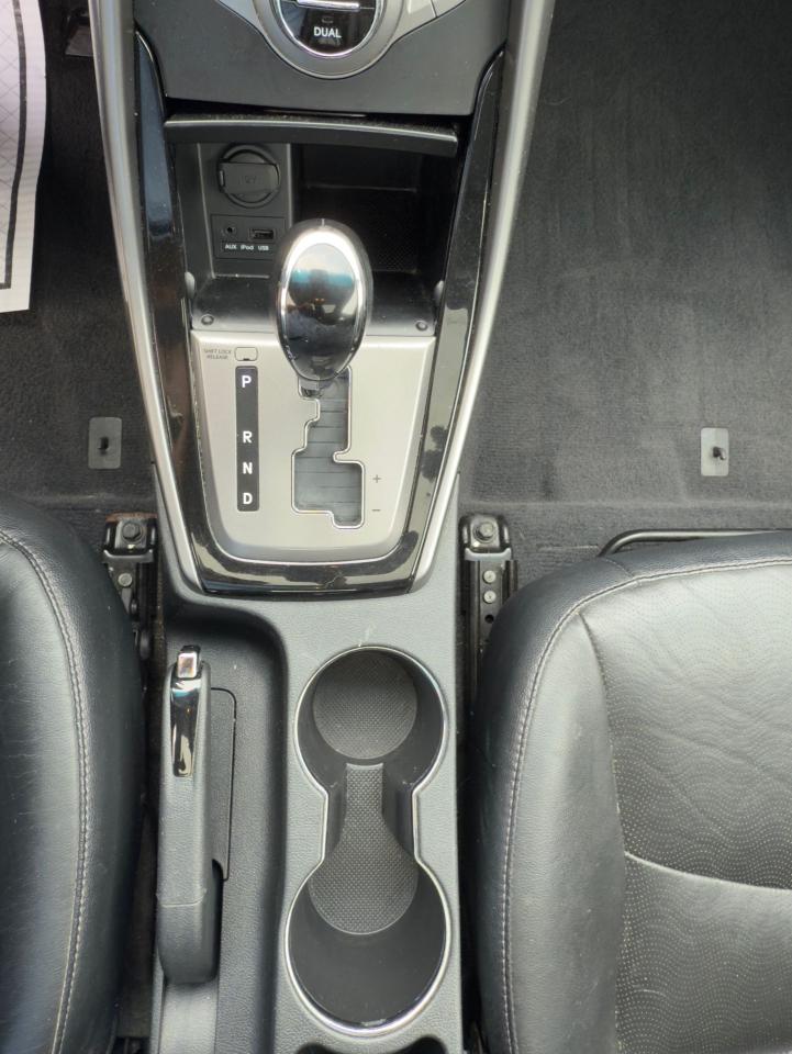 2013 Hyundai Elantra Limited - Photo #18