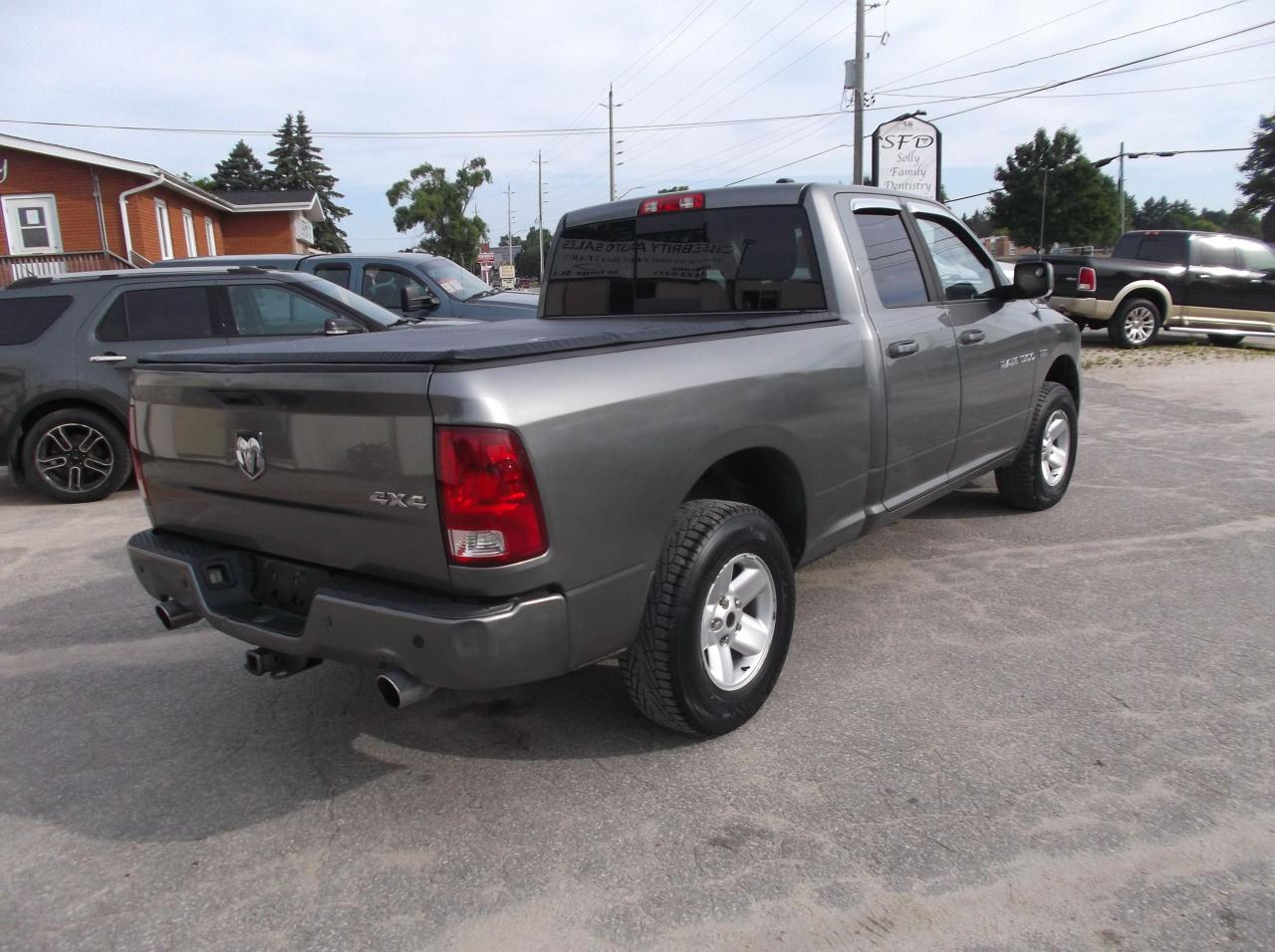 2011 Dodge Ram 1500 4X4 4 DOOR - Photo #5
