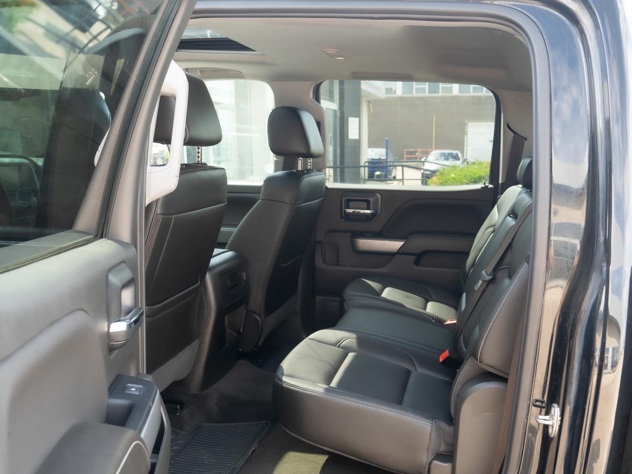 2018 Chevrolet Silverado 1500 LTZ - Photo #18