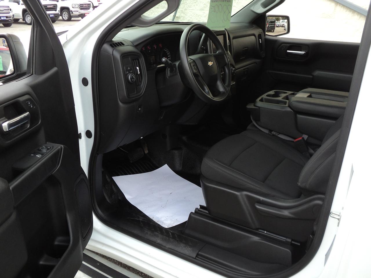 2024 Chevrolet Silverado 1500 WT RegCab 2WD 5.3L8cyl 8ft Box BackUpCam - Photo #12