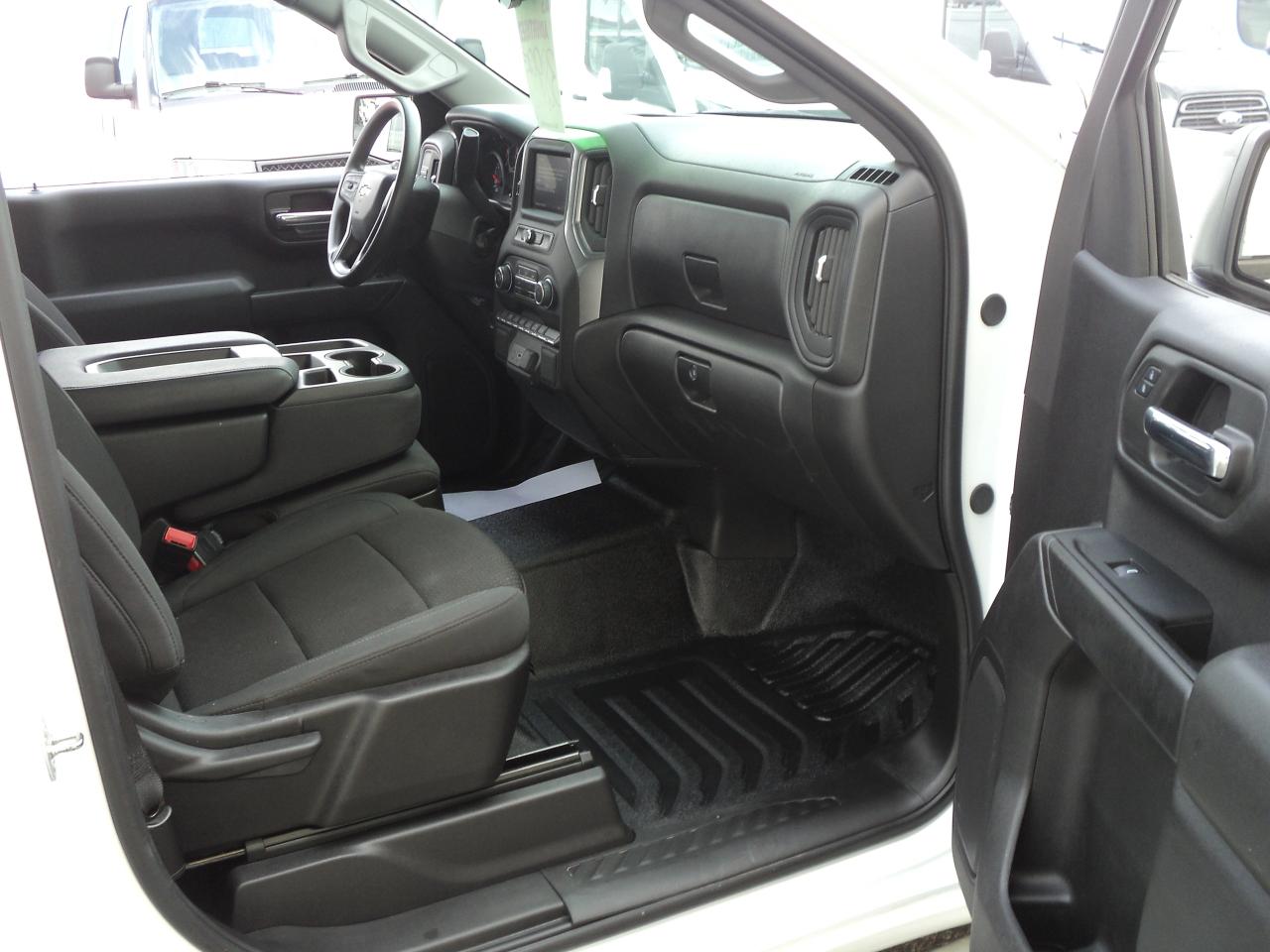 2024 Chevrolet Silverado 1500 WT RegCab 2WD 5.3L8cyl 8ft Box BackUpCam - Photo #15