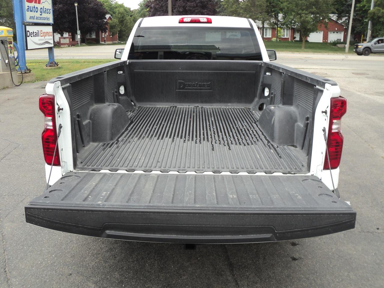 2024 Chevrolet Silverado 1500 WT RegCab 2WD 5.3L8cyl 8ft Box BackUpCam - Photo #8
