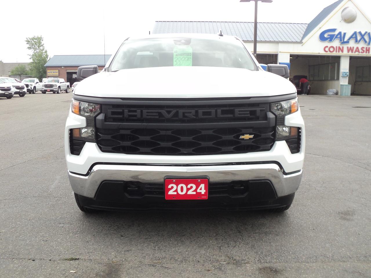 2024 Chevrolet Silverado 1500 WT RegCab 2WD 5.3L8cyl 8ft Box BackUpCam Photo2