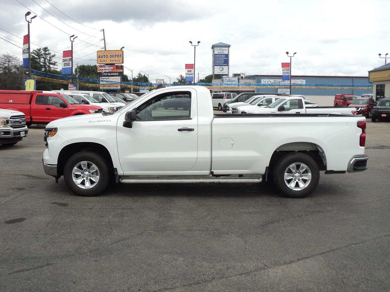 2024 Chevrolet Silverado 1500 WT RegCab 2WD 5.3L8cyl 8ft Box BackUpCam - Photo #7