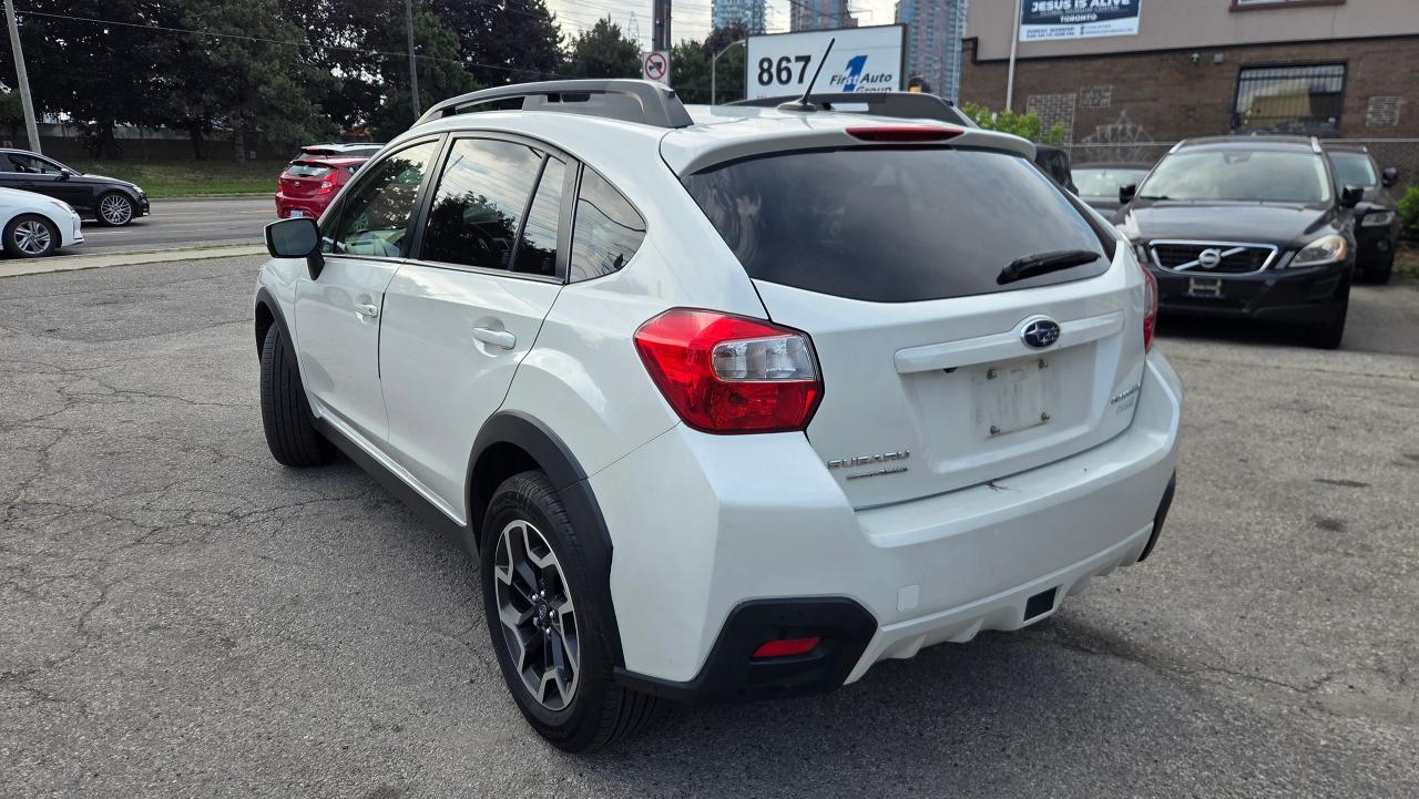 2017 Subaru Crosstrek Sport - Photo #3