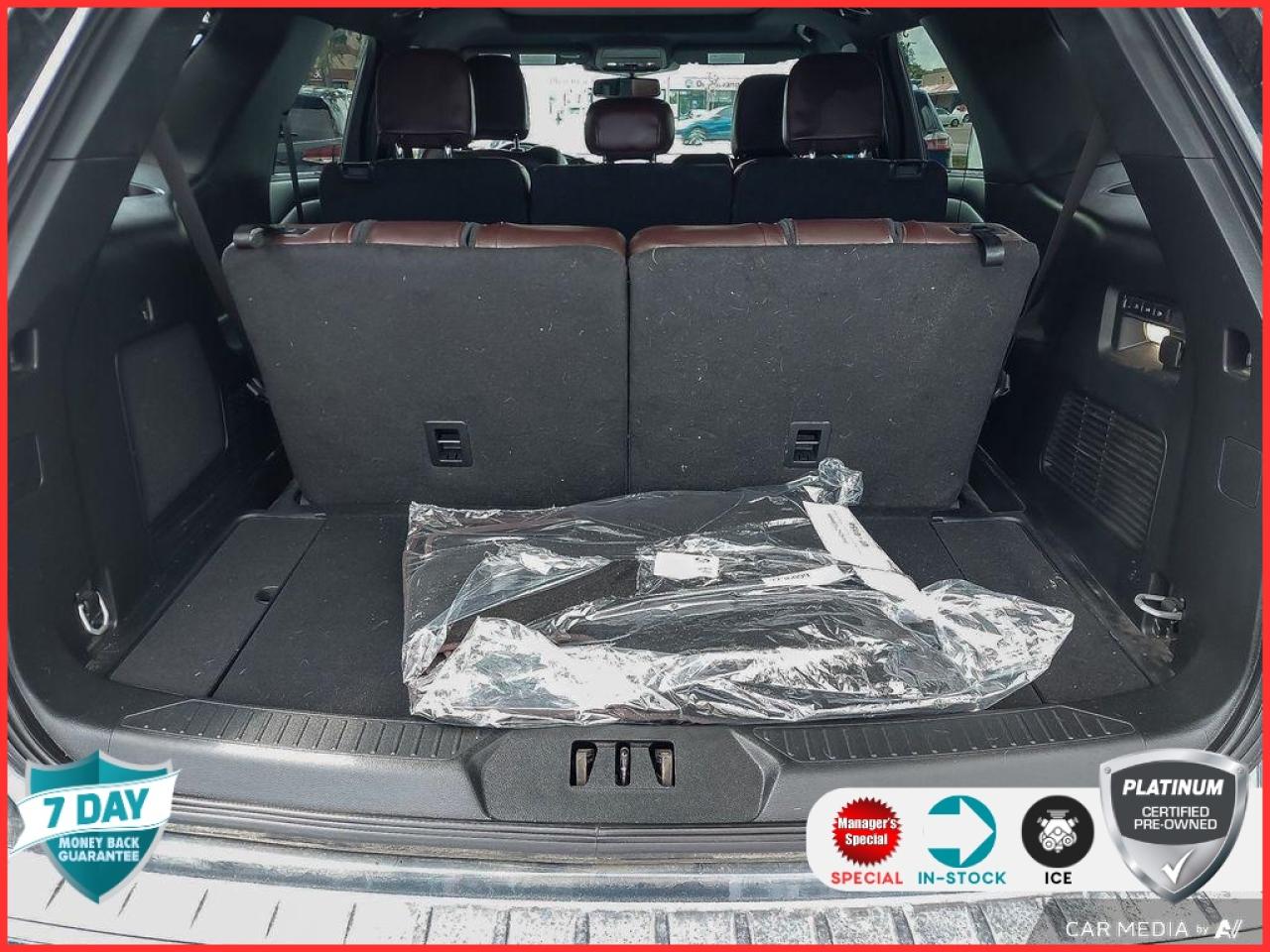 2023 Ford Explorer Platinum - LOW KM - LEATHER CAPTAIN'S CHAIRS - LIKE NEW Photo