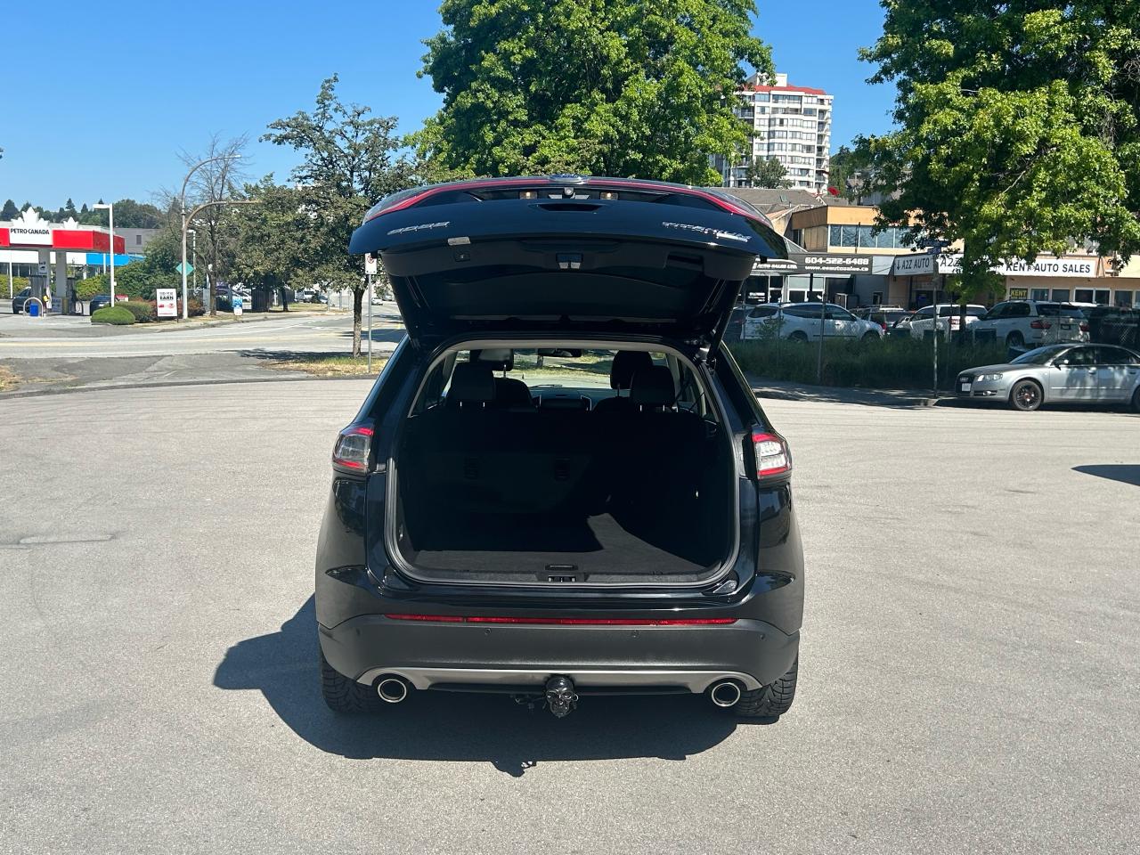 2016 Ford Edge Titanium - Photo #7