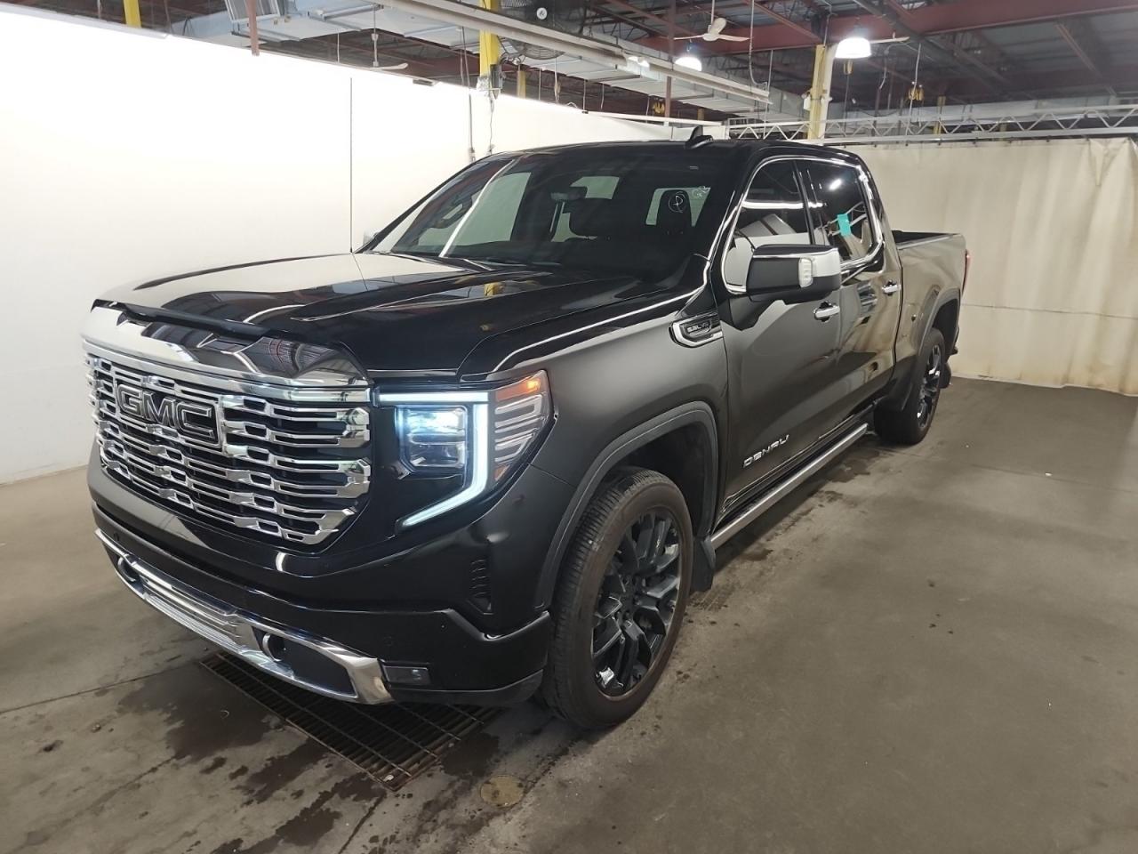 Used 2023 GMC Sierra DENALI CREW CAB STD for sale in London, ON