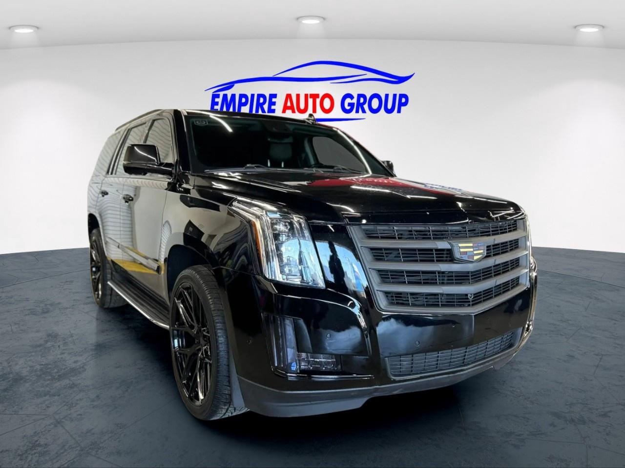 Used 2020 Cadillac Escalade LUXURY for sale in London, ON