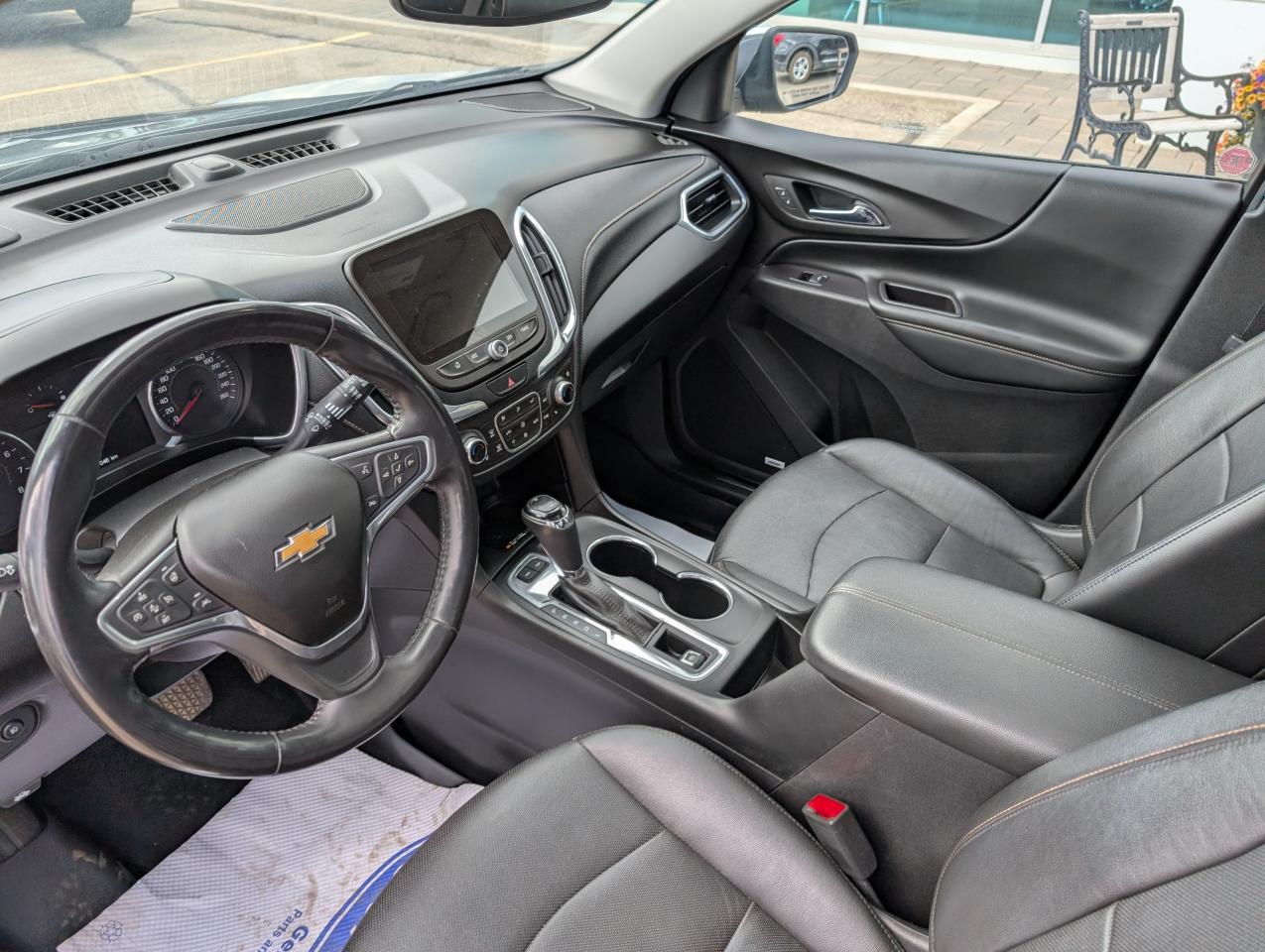 2018 Chevrolet Equinox Premier Photo5