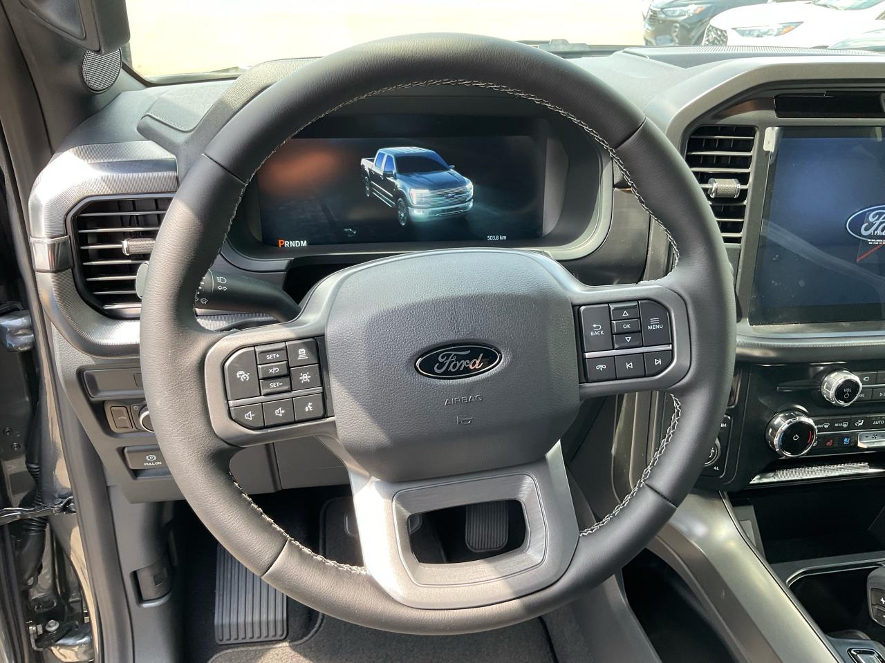 2025 Ford F-150 Lariat Photo5