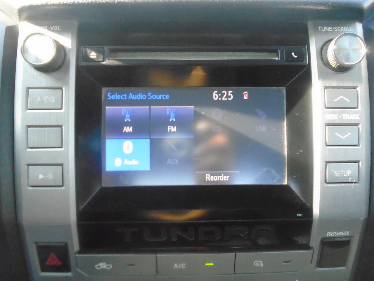 2014 Toyota Tundra service truck - Photo #19