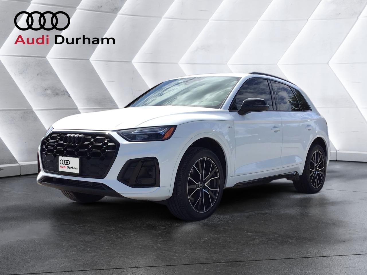 Used 2023 Audi Q5 2.0T Progressiv + Black Optics Pkg | CarPlay for sale in Whitby, ON