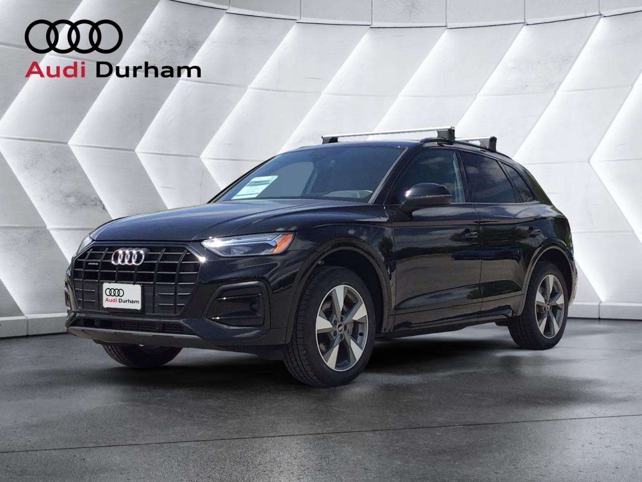 Used 2023 Audi Q5 2.0T Komfort + Blk Pkg | CarPlay | Heated Steering for sale in Whitby, ON