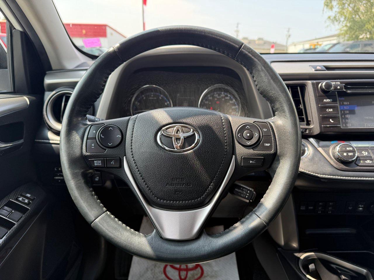 2018 Toyota RAV4 XLE Photo