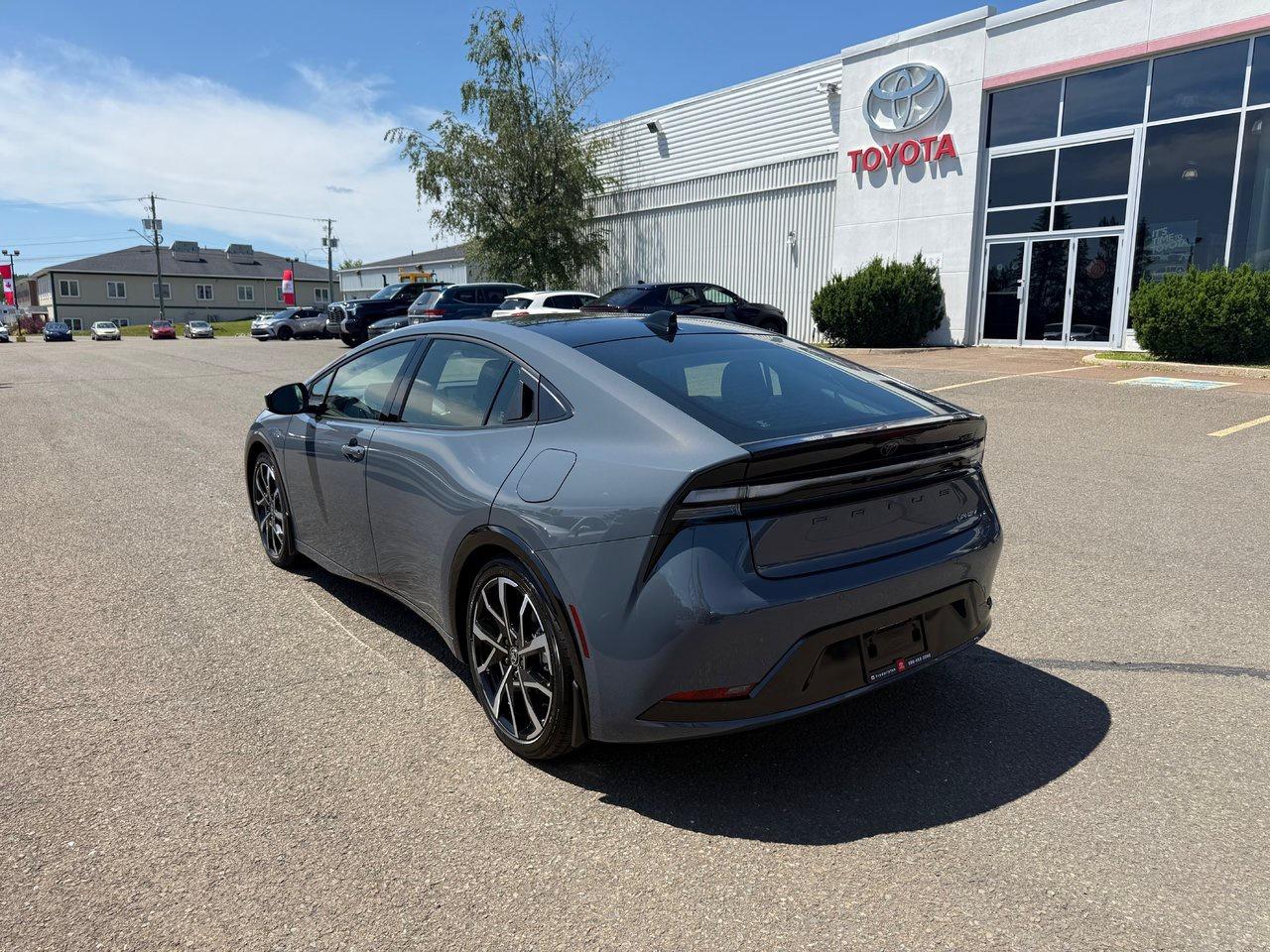 2025 Toyota Prius Plug-In Hybrid XSE Photo