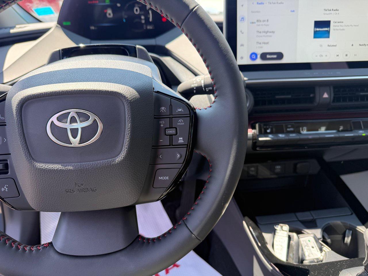 2025 Toyota Prius Plug-In Hybrid XSE Photo