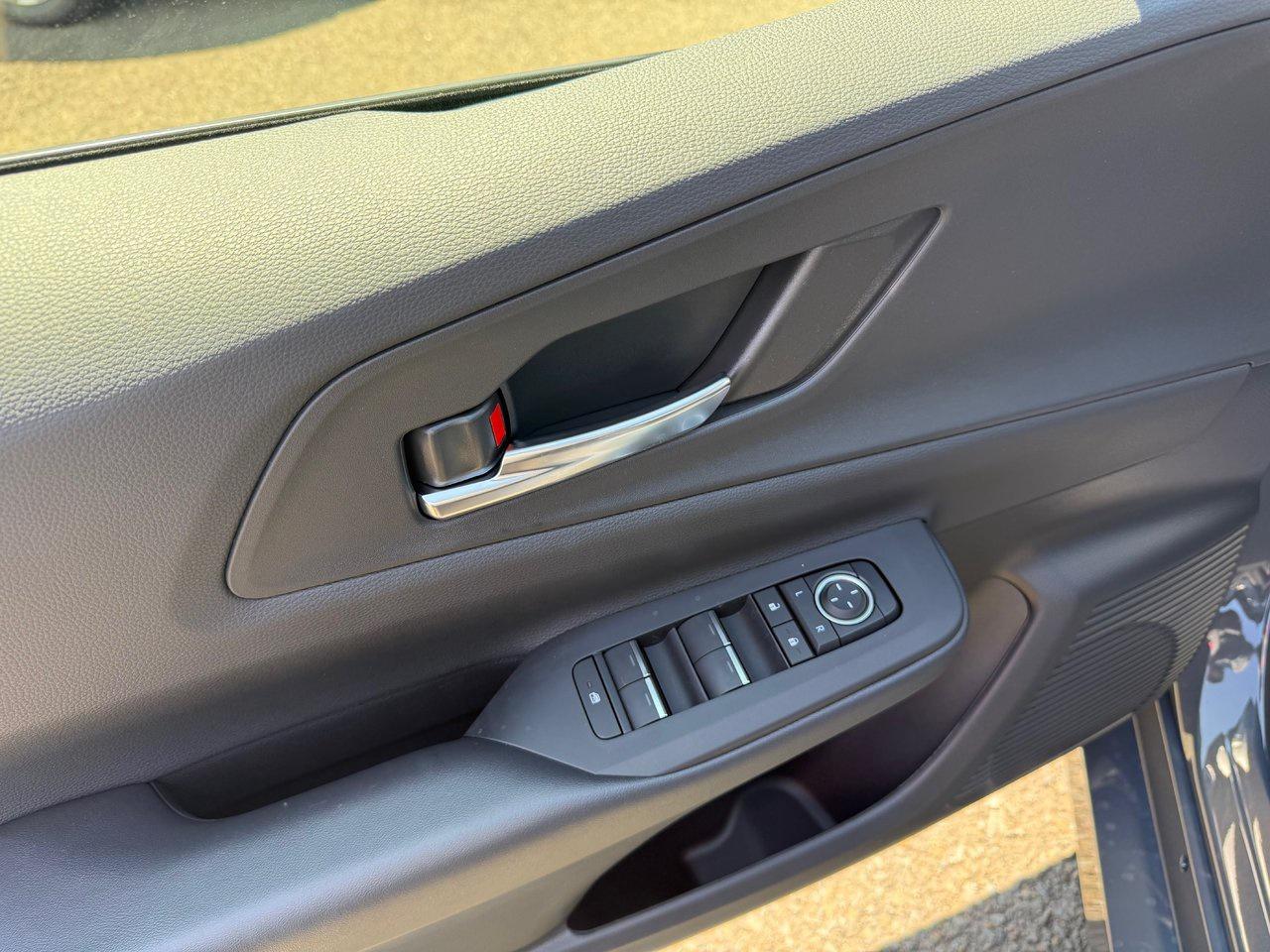 2025 Toyota Prius Plug-In Hybrid XSE Photo