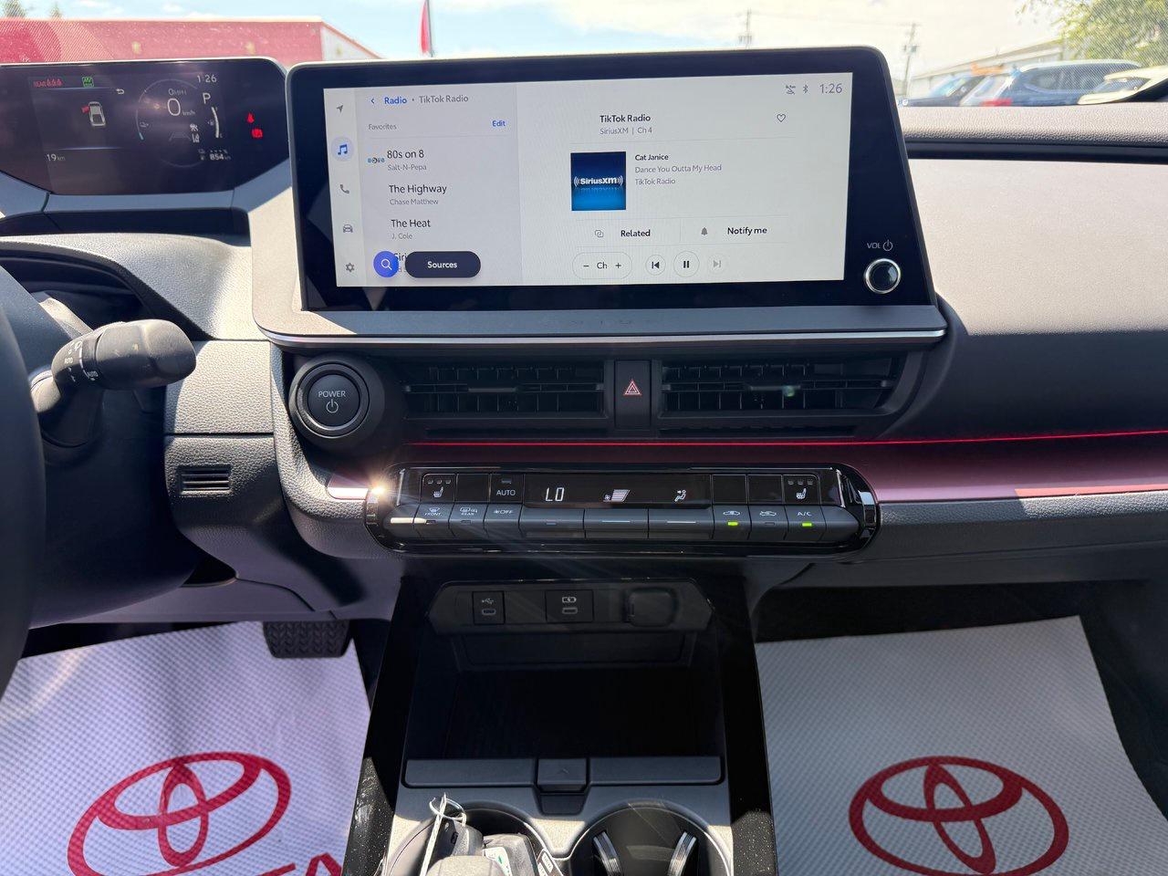 2025 Toyota Prius Plug-In Hybrid XSE Photo