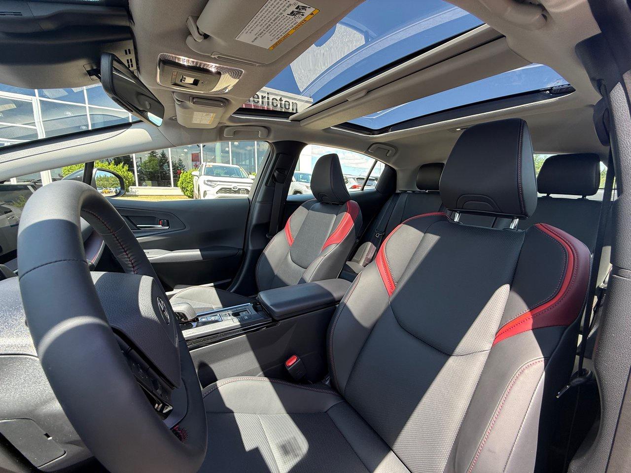 2025 Toyota Prius Plug-In Hybrid XSE Photo