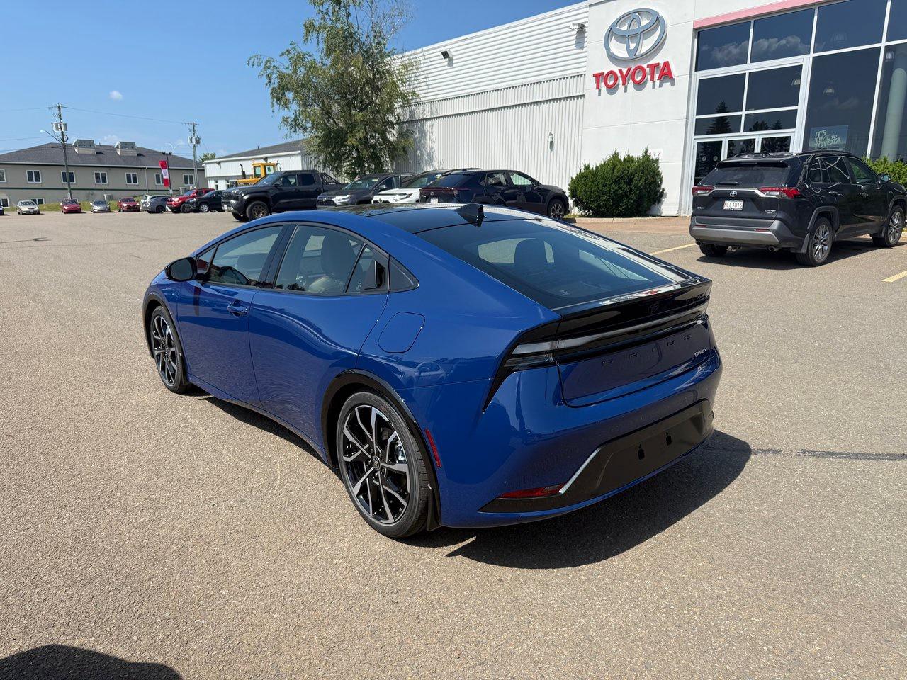 2025 Toyota Prius Plug-In Hybrid XSE Photo