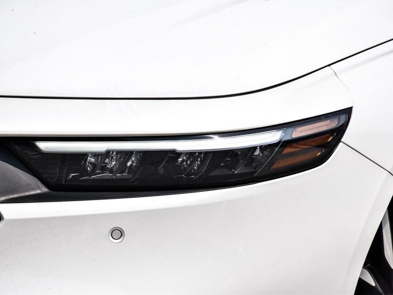 2023 Honda Accord Hybrid Touring CVT Hybrid Sedan Photo2