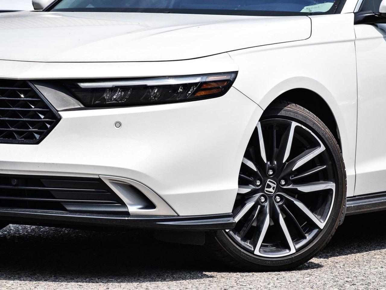 2023 Honda Accord Hybrid Touring CVT Hybrid Sedan Photo