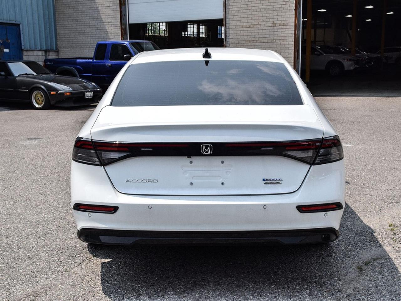 2023 Honda Accord Hybrid Touring CVT Hybrid Sedan Photo